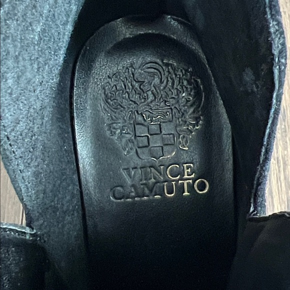 Vince Camuto Pentila Ankle Boots - Picture 10 of 11